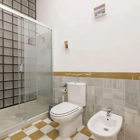 Spacious Loft In The Historic Center Daire *