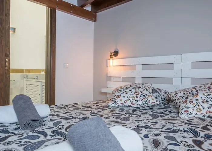 Spacious Loft In The Historic Center شقة *